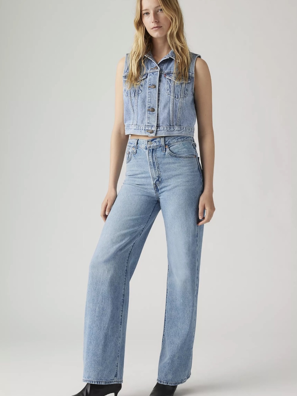 Levi's Ribcage Jeans